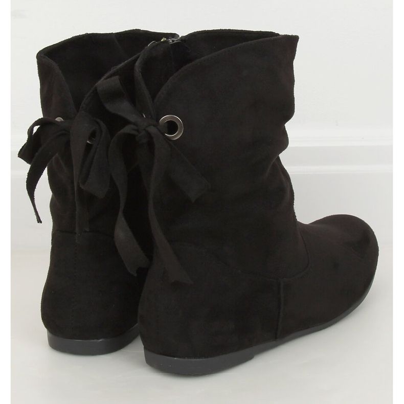 Černé dámské boty saszka DH26 Black černý 2