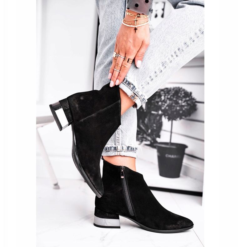 Dámské kožené teplé boty Laura Messi černé 2207 černá 2