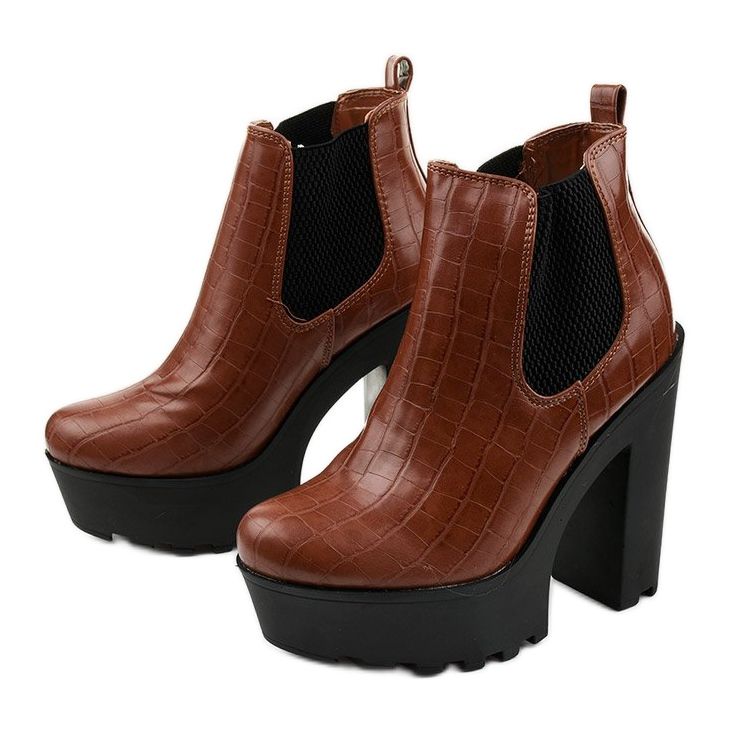 Velbloudí boty na sloupku Zellola hnědý 2