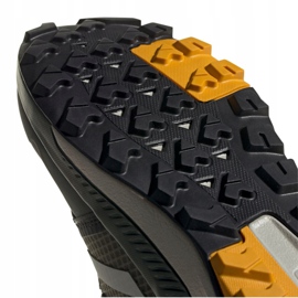 Boty Adidas Terrex Trailmaker Mid Cold.Rdy M FV6887 černá vícebarevný 1