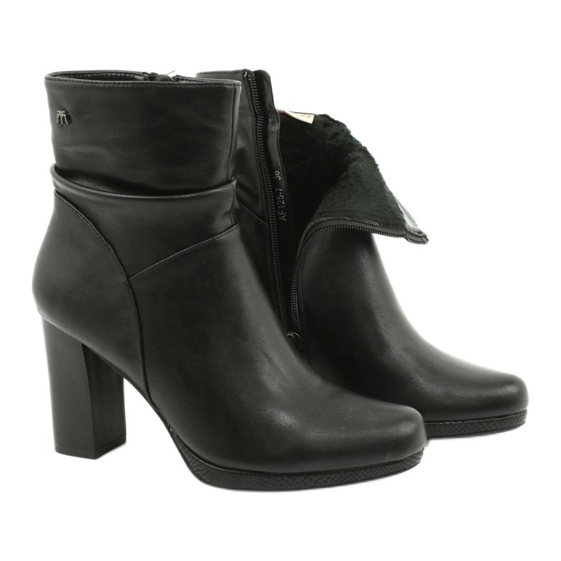 M.Daszyński Černé kozačky na postu Daszyński AF125-7 černý 4