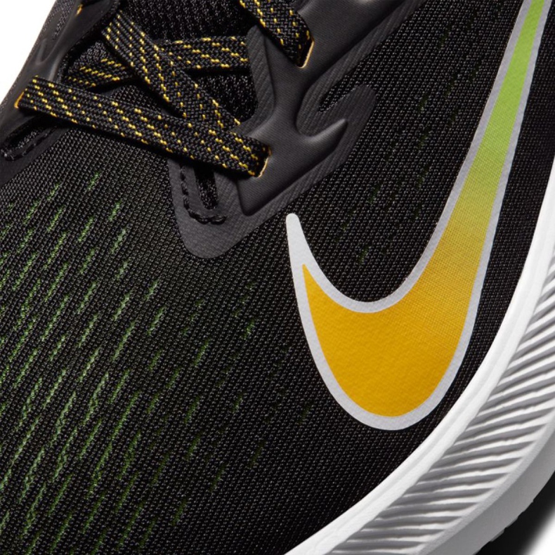 Běžecké boty Nike Zoom Winflo 7 M CJ0291-007 černý 2