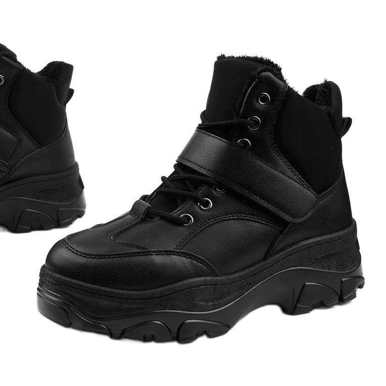 Černé módní sportovní tenisky z ekokůže Soulsille černá 1