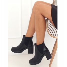 Černé boty Chelsea, černé J19-129 černé černá 2