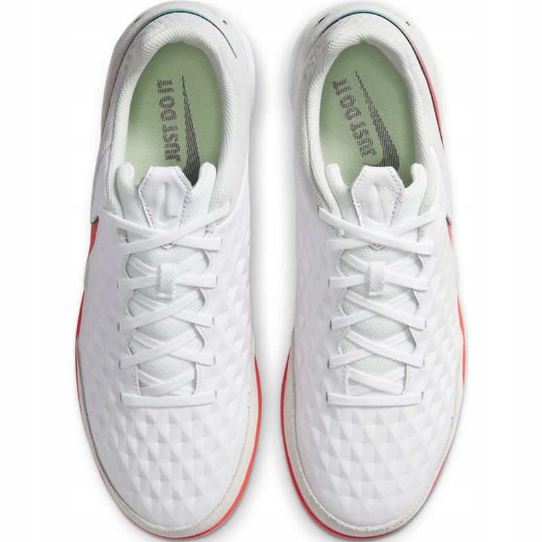 Kopačky Nike Tiempo Legend 8 Academy Ic M AT6099 163 bílý 2