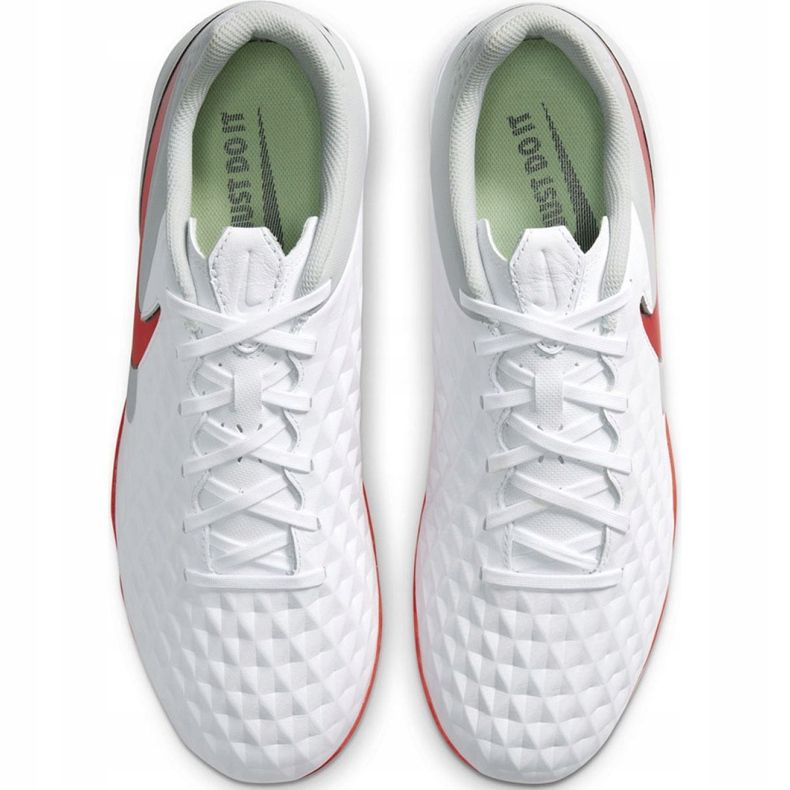 Kopačky Nike Tiempo Legend 8 Academy M Tf AT6100 163 bílý 2 Kopačky Nike Tiempo Legend 8 Academy M Tf AT6100 163 bílý 2