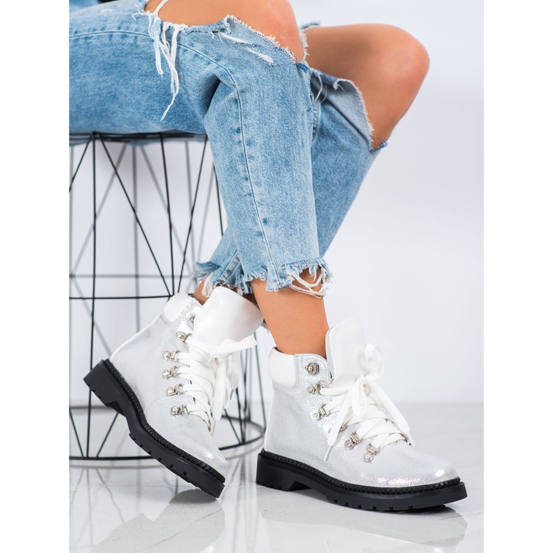 Bello Star Stříbrní lovci bílý stříbrný 1