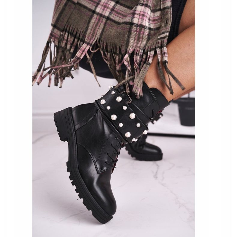 FE1 Dámské ploché vysoké boty černé s perlami Mishigan černá 1