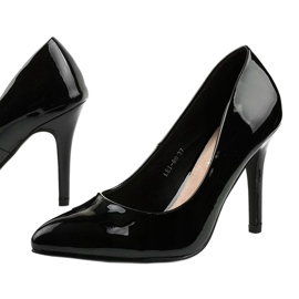 Černé lodičky na sloupku LEI-80 černý 1