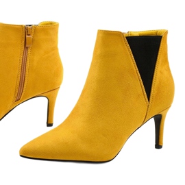 Žluté kotníkové boty s elastickým páskem Patter černá žlutá 1