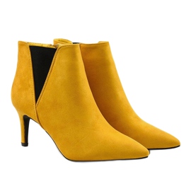 Žluté kotníkové boty s elastickým páskem Patter černá žlutá 3
