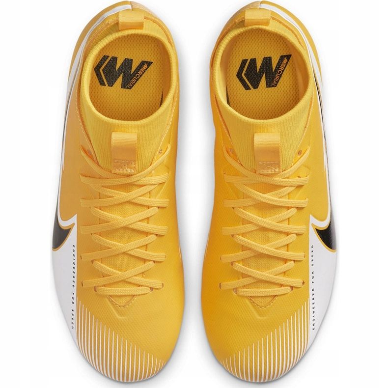 Kopačky Nike Mercurial Superfly 7 Academy FG / MG Junior AT8120 801 oranžový 1