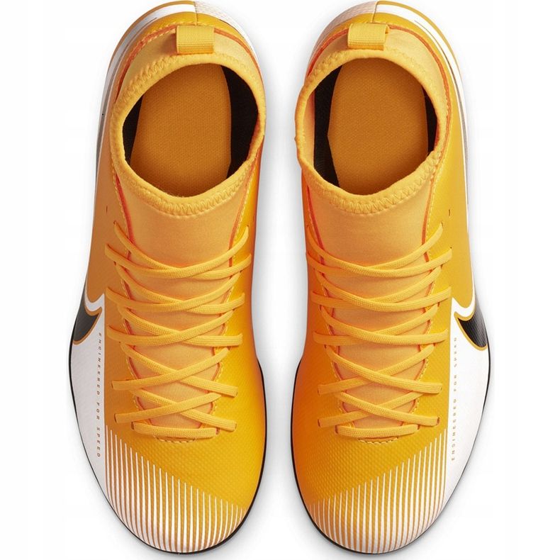 Kopačky Nike Mercurial Superfly 7 Club FG / MG Junior AT8150 801 oranžový žlutá 1