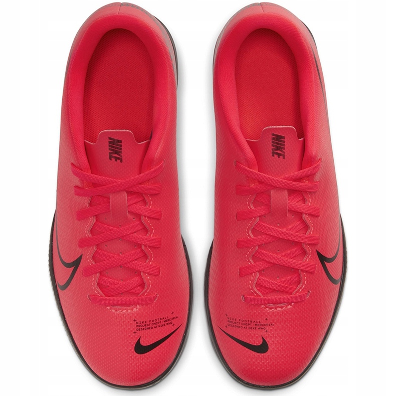 Kopačky Nike Mercurial Vapor 13 Club Ic Junior AT8169 606 červené červené 1
