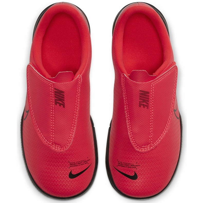 Kopačky Nike Mercurial Vapor 13 Club Ic PS (V) JUNIOR AT8170 606 červený červený 1