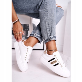 FB1 Dámské sportovní boty White Rylee bílý 2