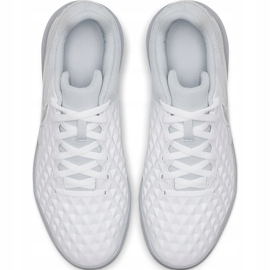 Kopačky Nike Tiempo Legend 8 Club Ic Junior AT5882 100 bílý bílý 1
