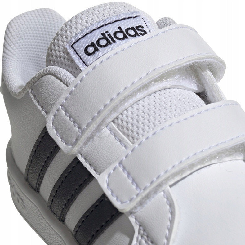 Dětské boty Adidas Grand Court I bílé a černé EF0118 bílý 1