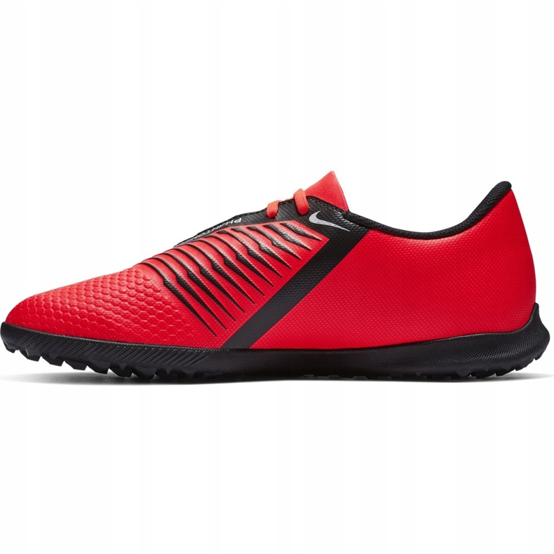 Kopačky Nike Phantom Venom Club Tf AO0579 600 červený červený 1