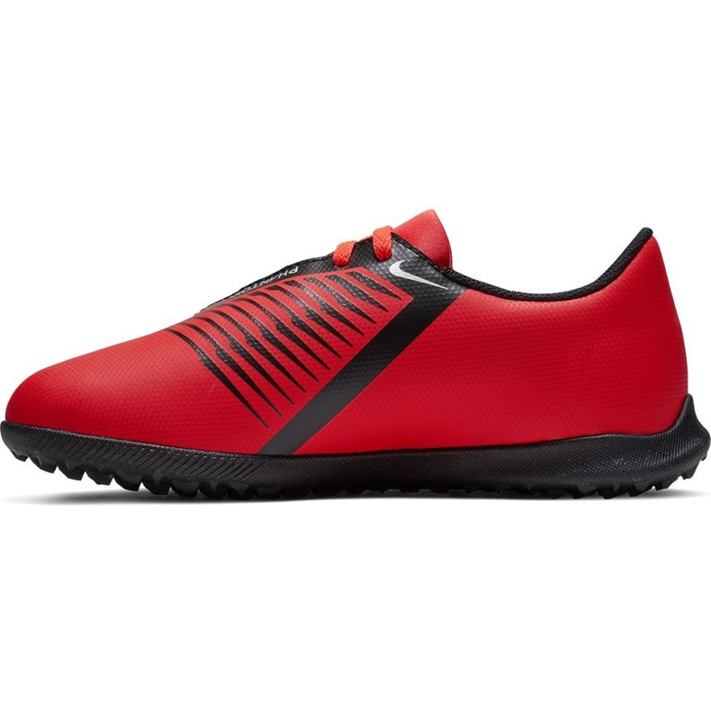Kopačky Nike Phantom Venom Club Tf Jr AO0400 600 vícebarevný červený 1