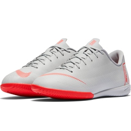 Kopačky Nike Mercurial Vapor X 12 Academy Ic Jr AJ3101 060 bílý šedá 3