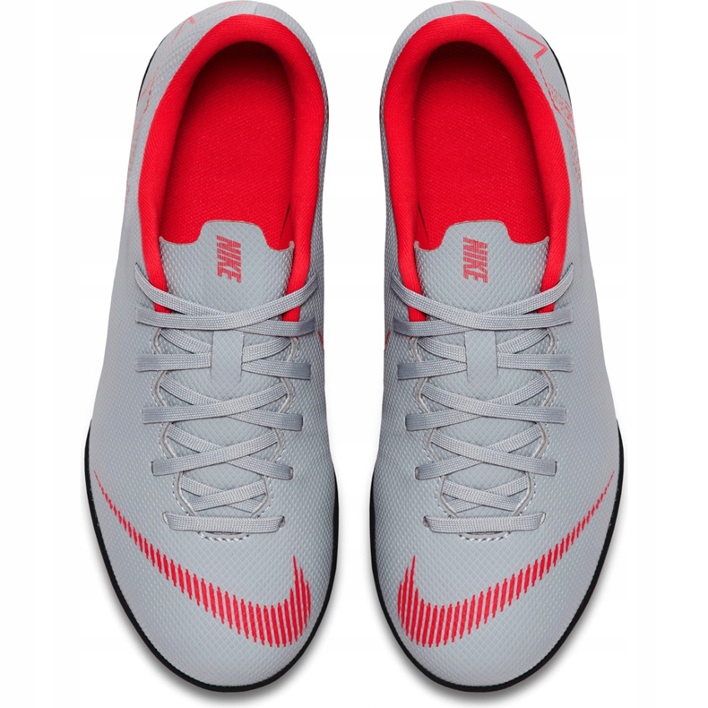 Kopačky Nike Mercurial Vapor X 12 Club Tf Jr AH7355 060 vícebarevný šedá 1