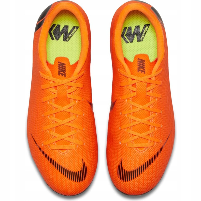 Kopačky Nike Mercurial Vapor 12 Academy Mg Jr AH7347 810 oranžový 1