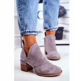 MSMG Dámské kozačky na vysokém podpatku vystřihly šedé mini meliori šedá 2