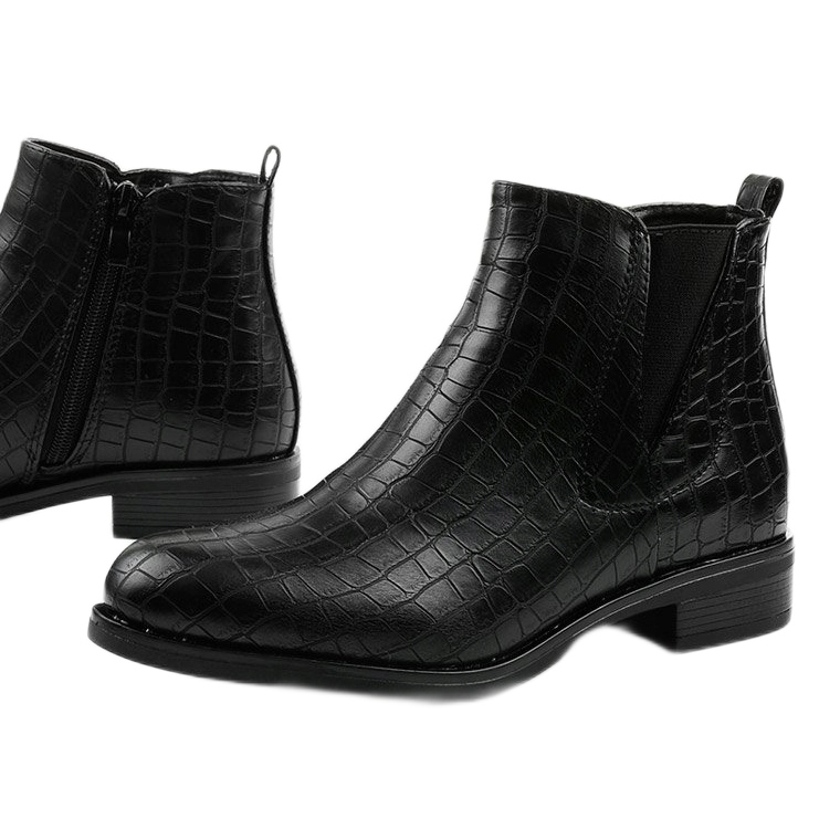 Černé kozačky na zip od Chesser černá 1 Černé kozačky na zip od Chesser černá 1