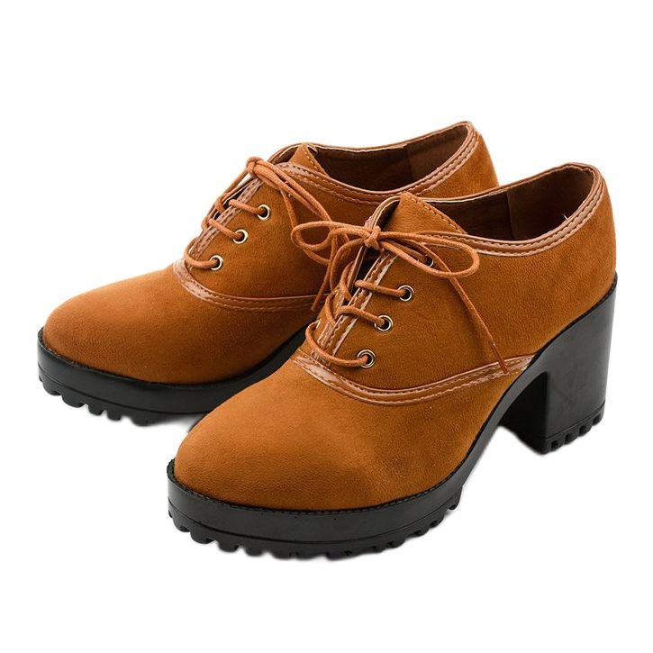 Velbloudí boty šněrované na bloku Clearfall hnědý 2