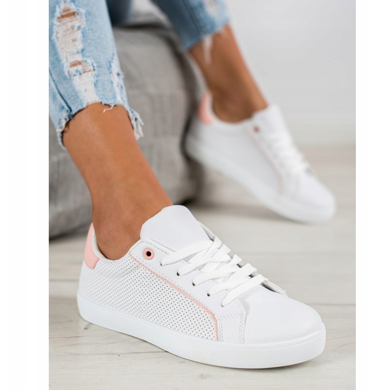 SHELOVET Pohodlná sportovní obuv bílý 1