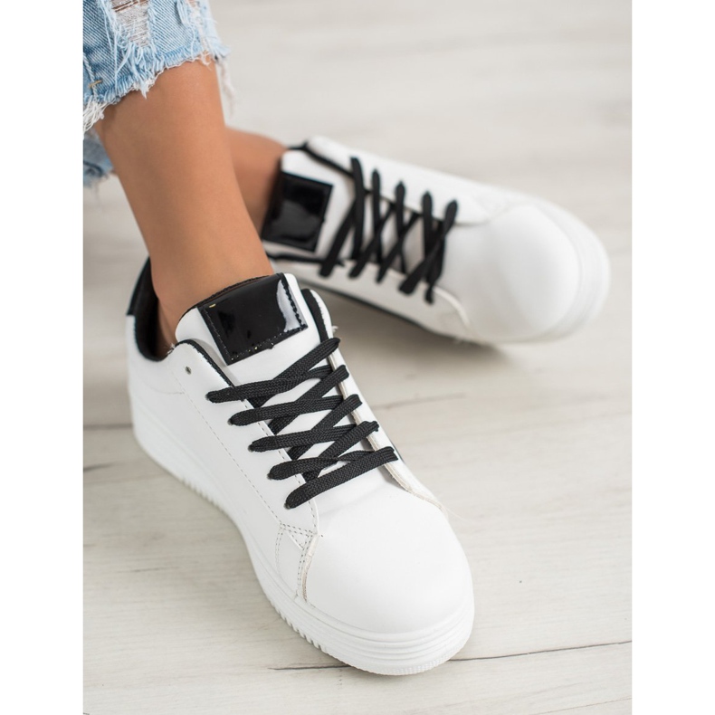 SHELOVET Módní sportovní obuv bílý 1