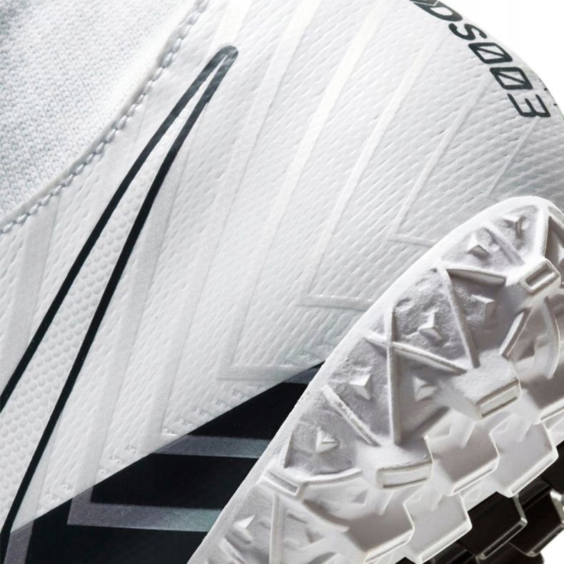 Kopačky Nike Superfly 7 Academy Mds Tf M BQ5435-110 vícebarevný bílý 2