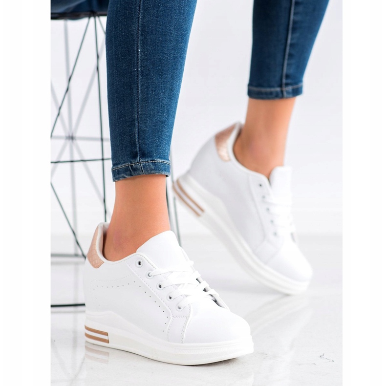 SHELOVET Sportovní obuv na klínku bílý zlatý 2