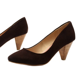 Hnědé semišové lodičky na postu Rosebery hnědý 1