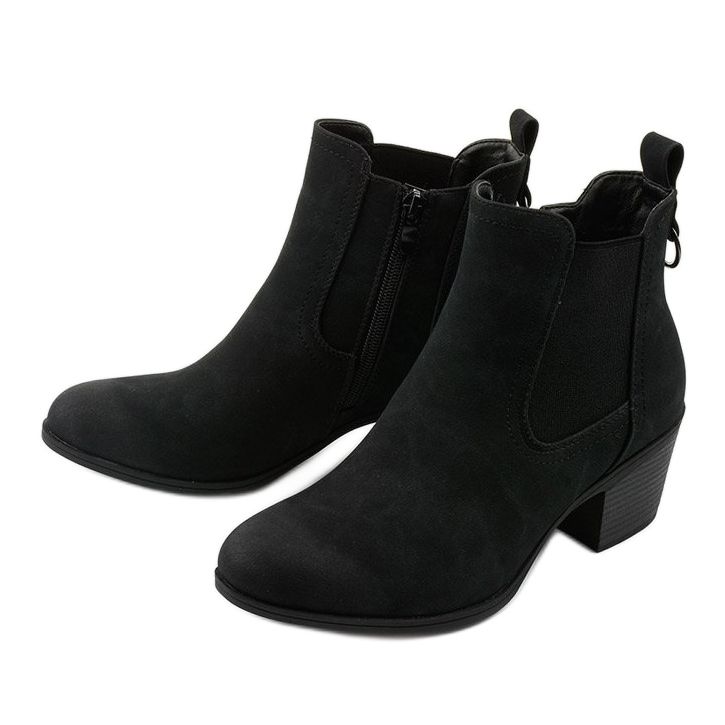 Černé semišové kotníkové boty na příspěvku Tarrenscribe černá 2