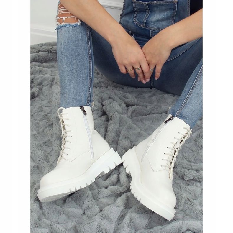 ID01 Bílé boty na vysoké podrážce bílý 1