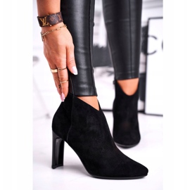 Dámské kozačky na vysokém podpatku Laura Messi Black 2200 černá 2