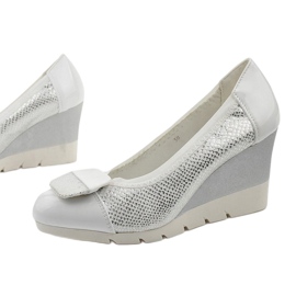 Stříbrné lodičky na klínové patě Downreaver stříbrný 1