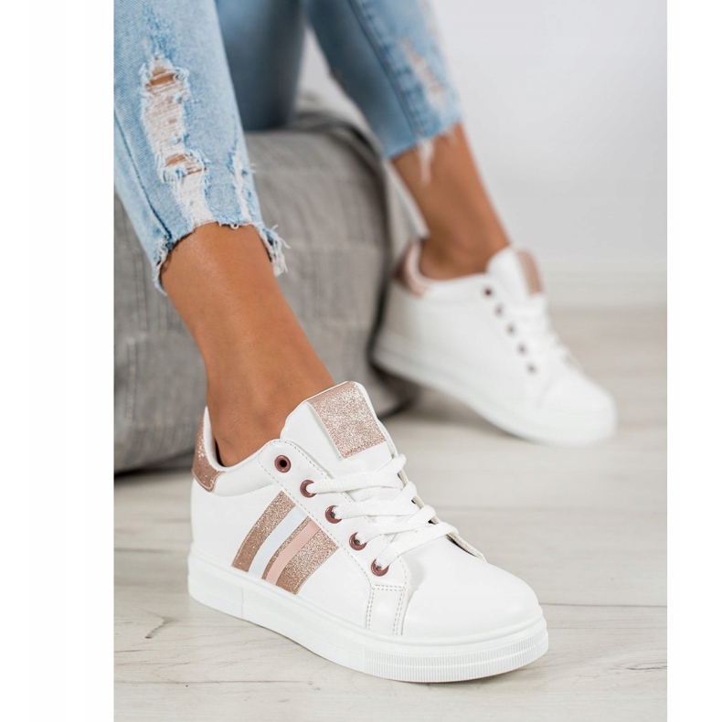 SHELOVET Sportovní obuv na klínku bílý 1