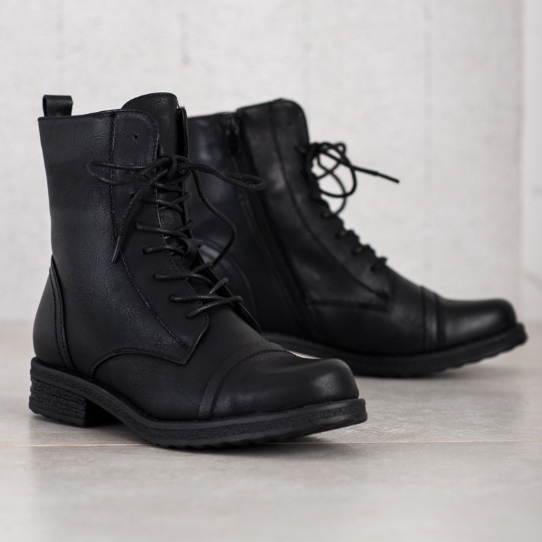 SDS Přicházející dělníci černá 1