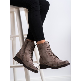 SDS Přicházející dělníci béžový 1