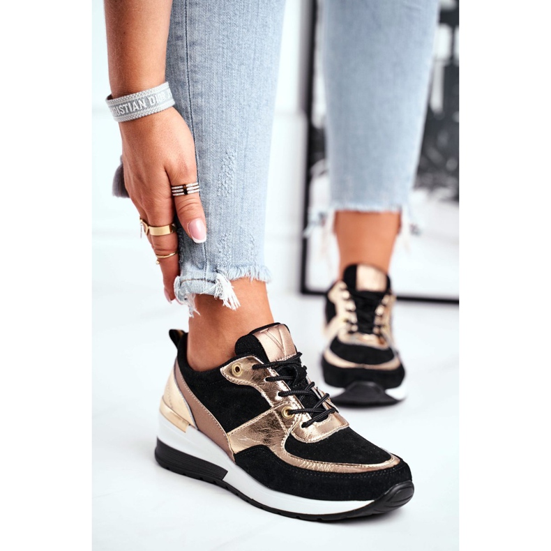 Vinceza Dámská sportovní obuv kůže černá a zlatá 21-7777 1