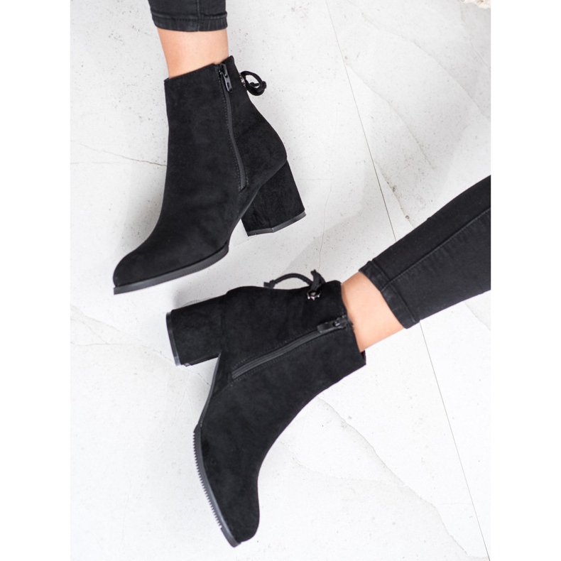 J. Star Boty s vázáním černý 2