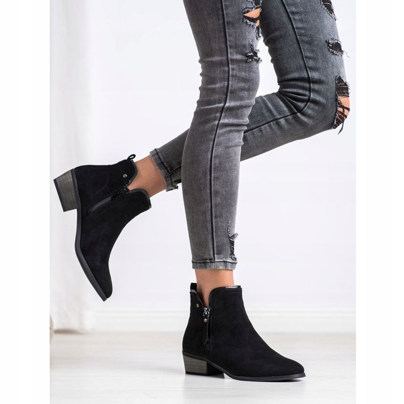 J. Star Boty s ozdobným zipem černá 1