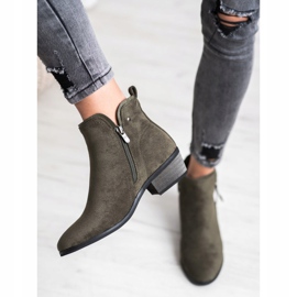 J. Star Boty s ozdobným zipem zelená 1