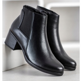 J. Star Boty Na Postu černý 1