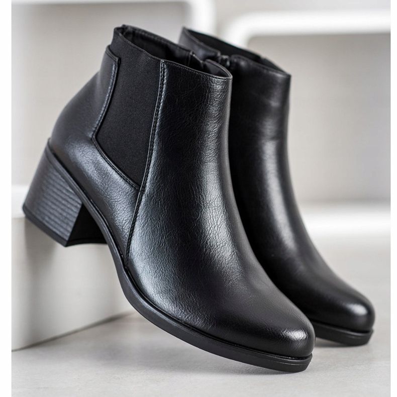 J. Star Boty Na Postu černý 1