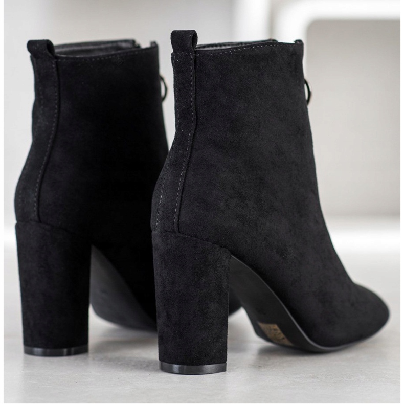 WELLSPRING Boty s ozdobným zipem černá 1