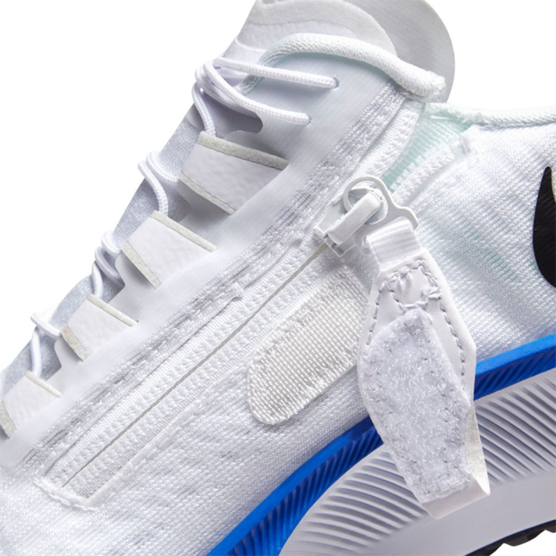 Běžecké boty Nike Air Zoom Pegasus 37 Flyease M CK8474-100 bílý černý 1